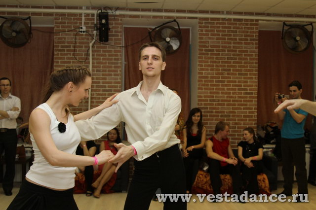 Школа танцев Vesta