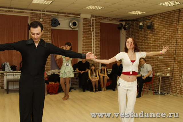 Школа танцев Vesta
