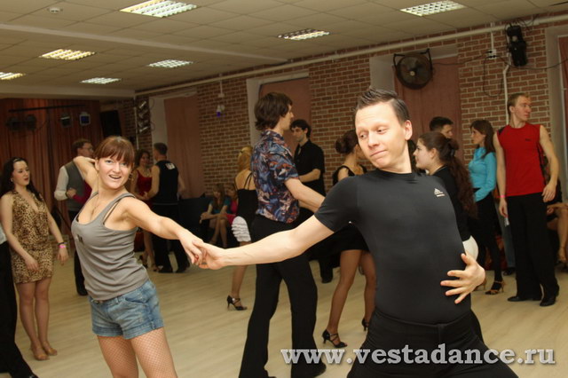 Школа танцев Vesta