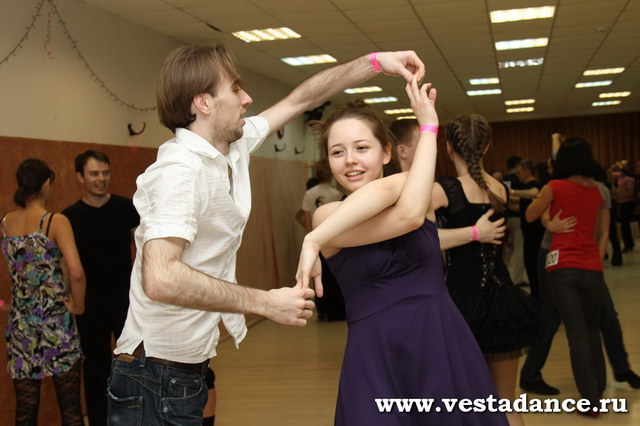 Школа танцев Vesta