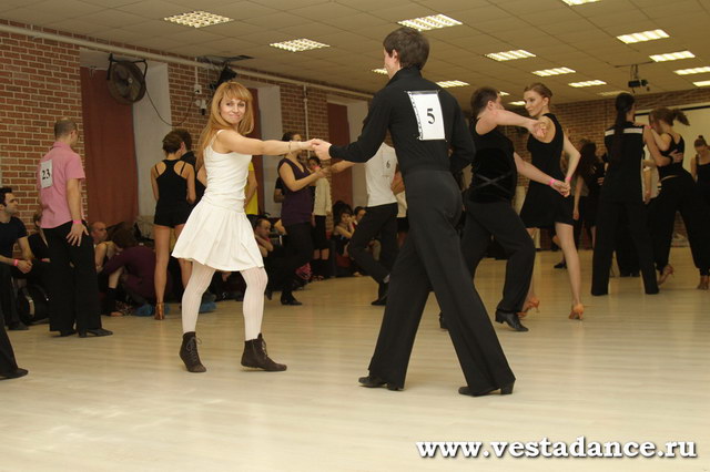 Школа танцев Vesta