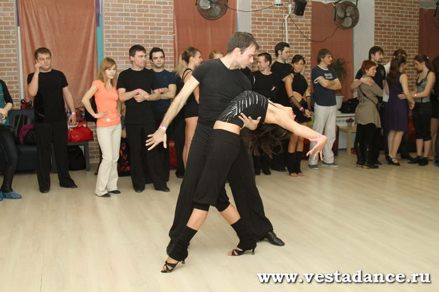 Школа танцев Vesta