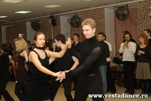 Школа танцев Vesta