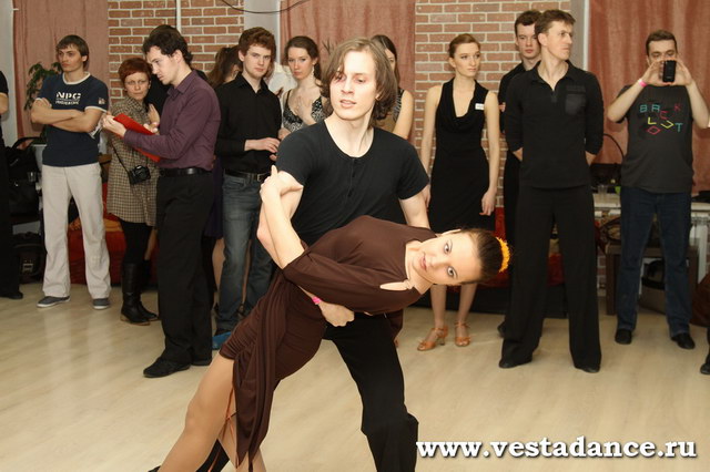 Школа танцев Vesta