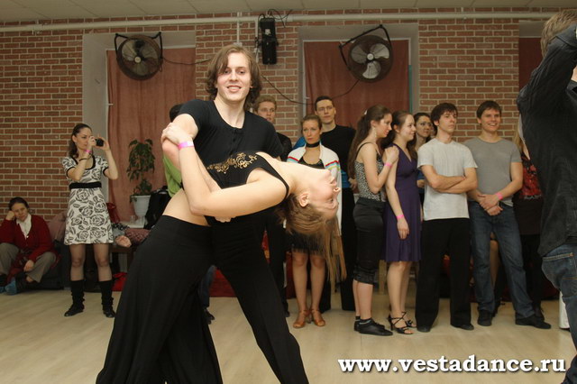 Школа танцев Vesta