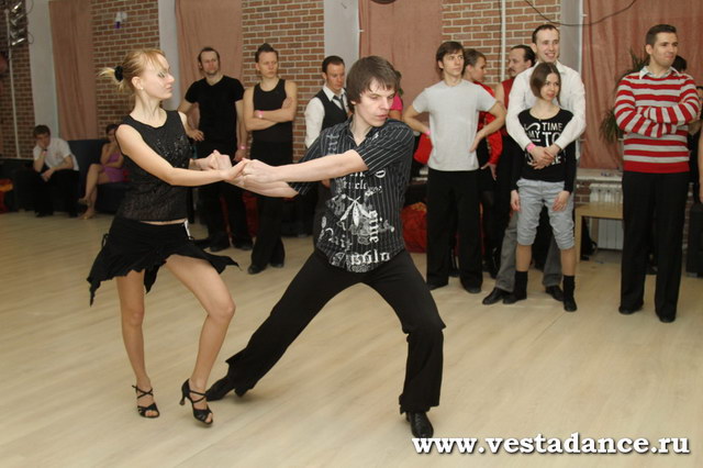 Школа танцев Vesta