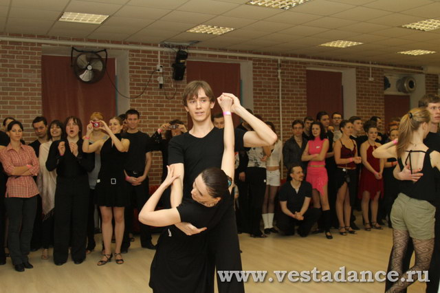 Школа танцев Vesta
