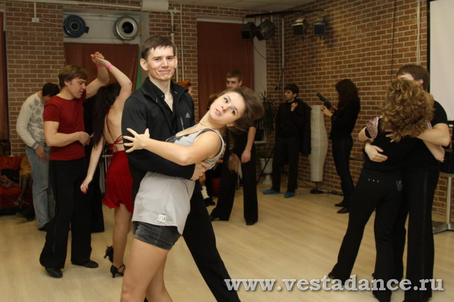 Школа танцев Vesta