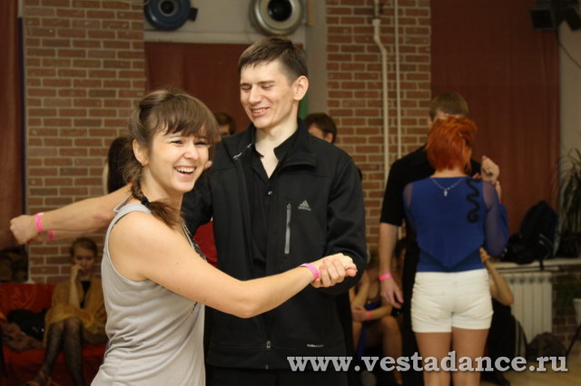 Школа танцев Vesta