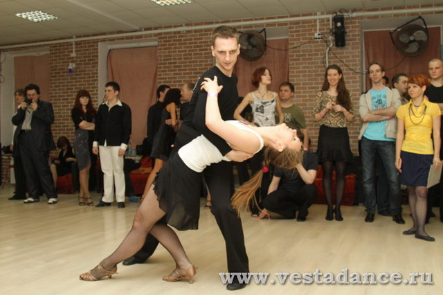 Школа танцев Vesta