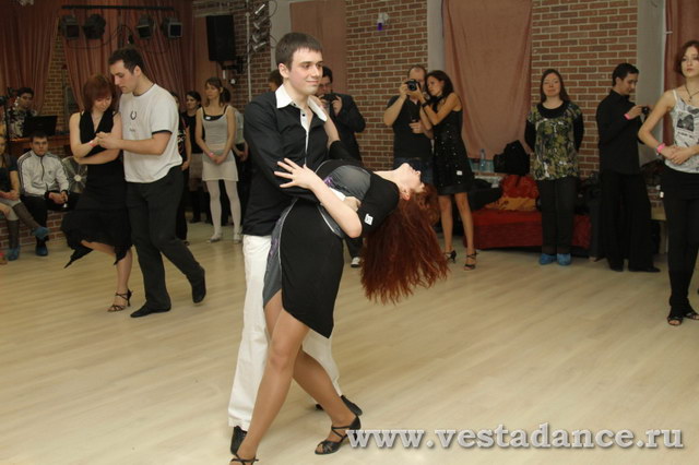 Школа танцев Vesta