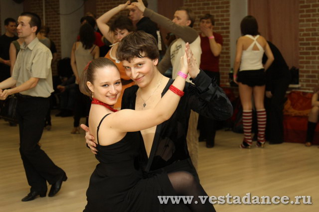 Школа танцев Vesta