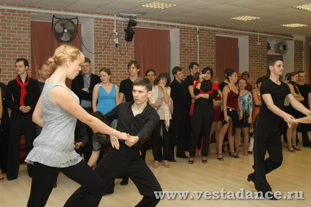 Школа танцев Vesta