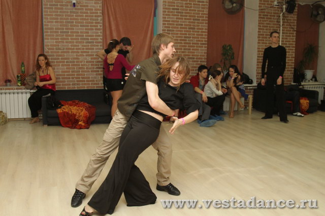 Школа танцев Vesta