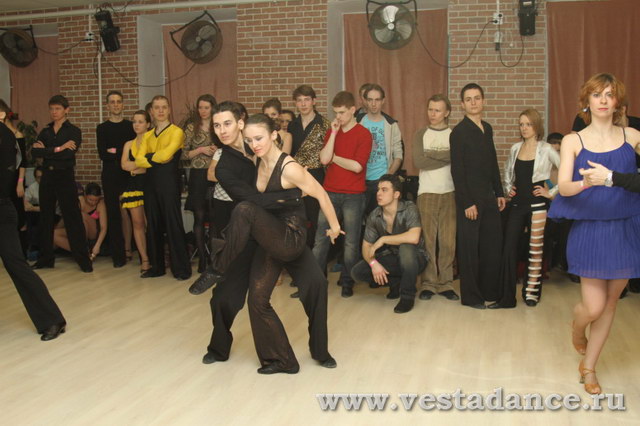 Школа танцев Vesta