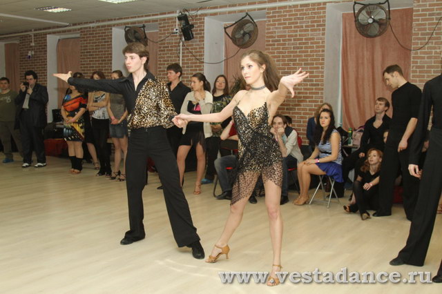 Школа танцев Vesta