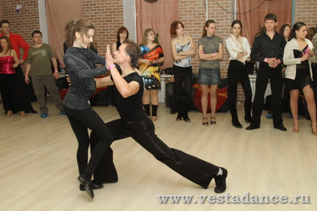 Школа танцев Vesta