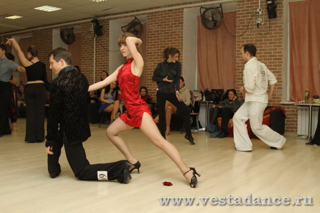 Школа танцев Vesta