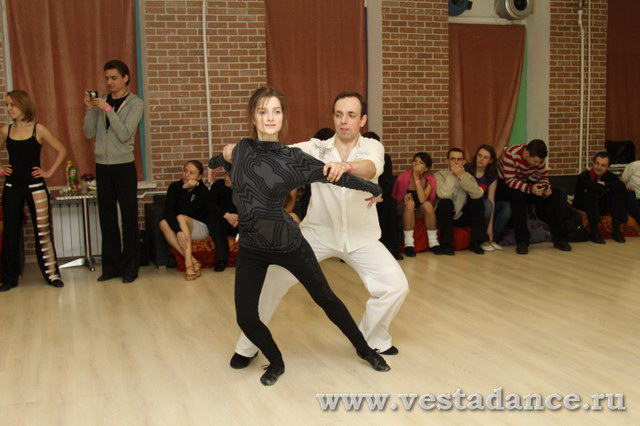 Школа танцев Vesta