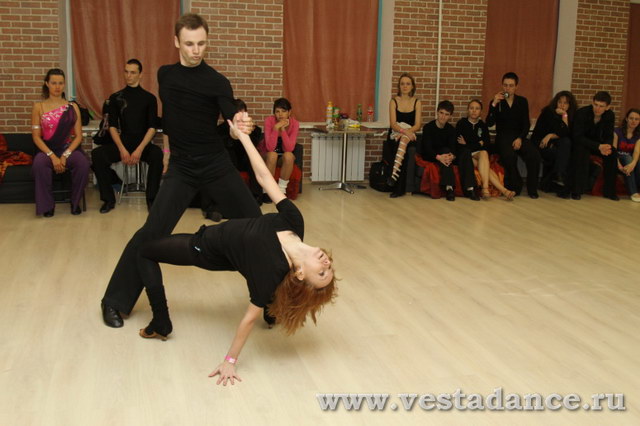 Школа танцев Vesta