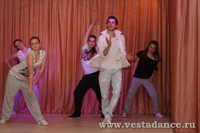 Школа танцев Vesta