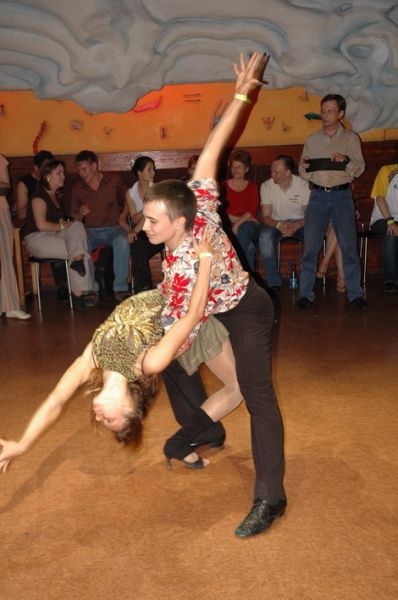Школа танцев Vesta