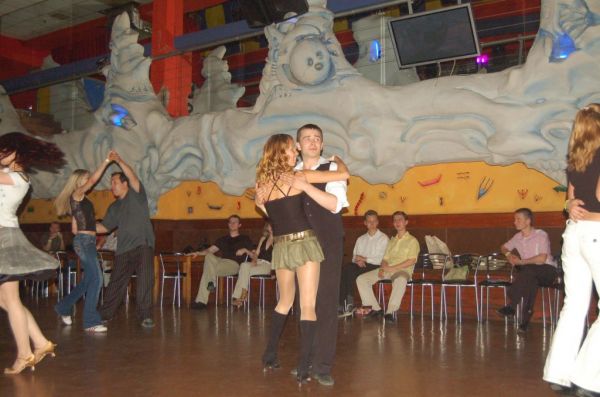 Школа танцев Vesta