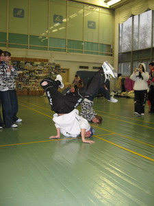 ��������� �������  Hip-Hop + Break-dance ����� ������ Vesta